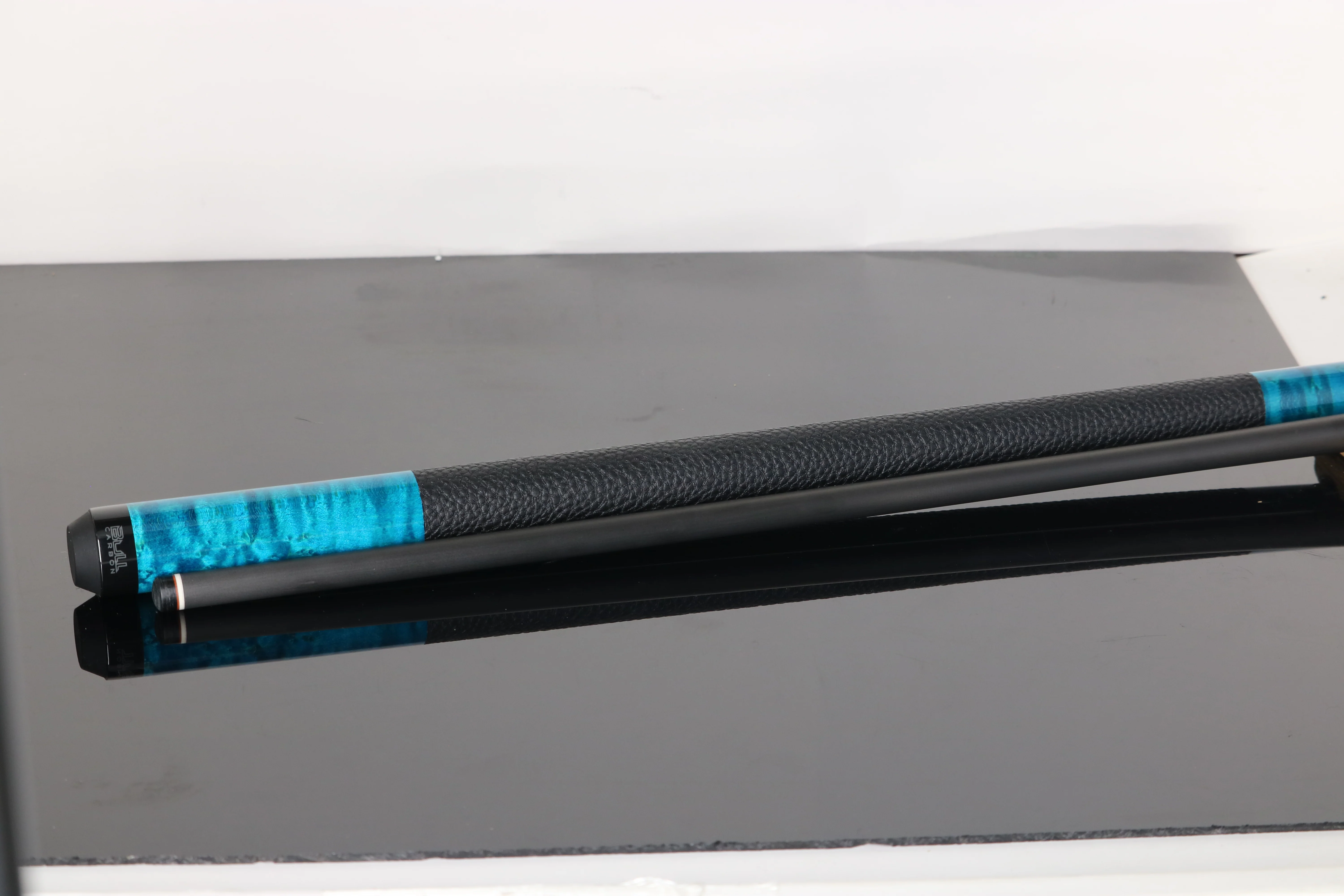 Bull Carbon Blue Washed Birdseye Maple Play Cue with Textured Leather Wrap - Image 3