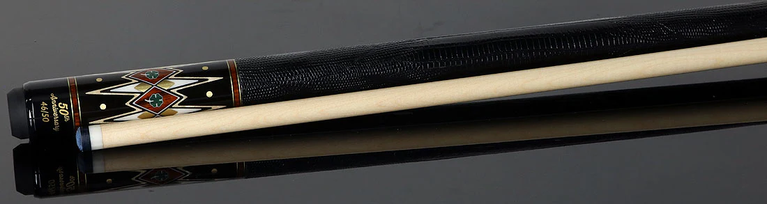 McDermott 50th Anniversary Series Birdseye Maple with Ebony, Cocobolo, and Malachite Points Cue with i2 Shaft and Commemorative 1x1 Case - Image 3