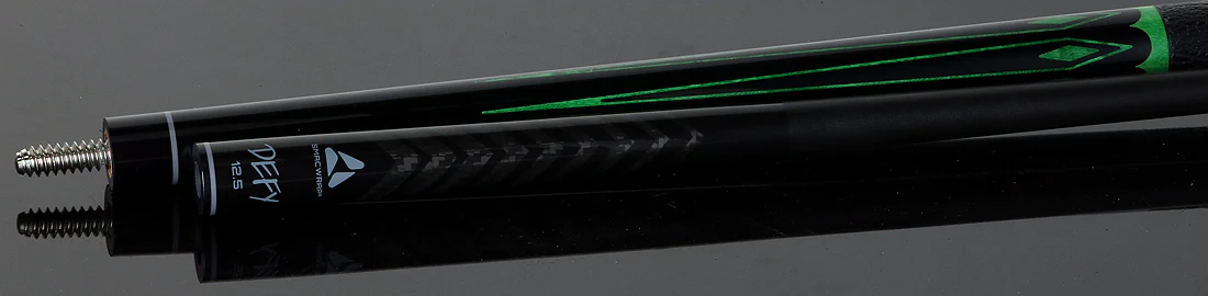 McDermott Select Series Black Urethane with Green-Stained Maple Points Pool Cue and Defy Carbon Fiber Shaft - Image 4