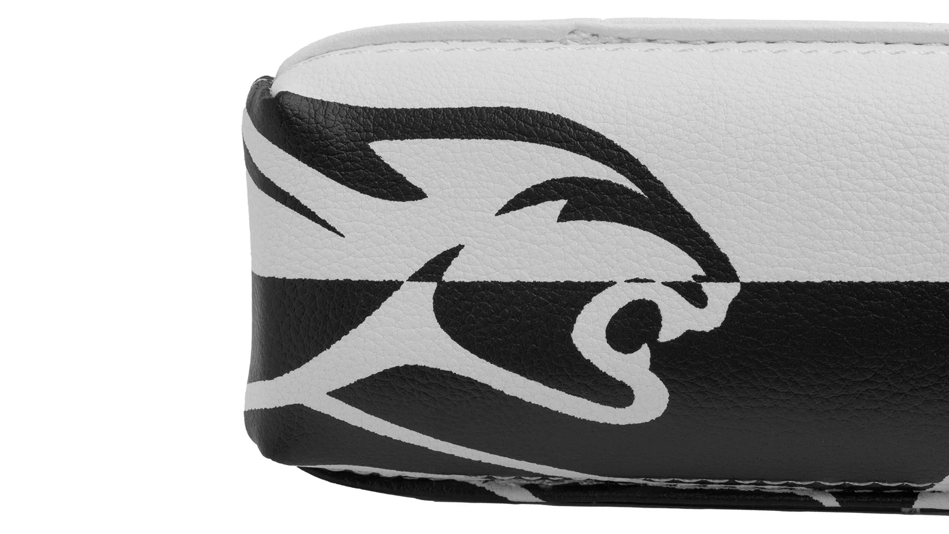 Predator White/Black 1x1 Hard Pool Cue Case - PRE1B1SWHTBLKH - Image 3