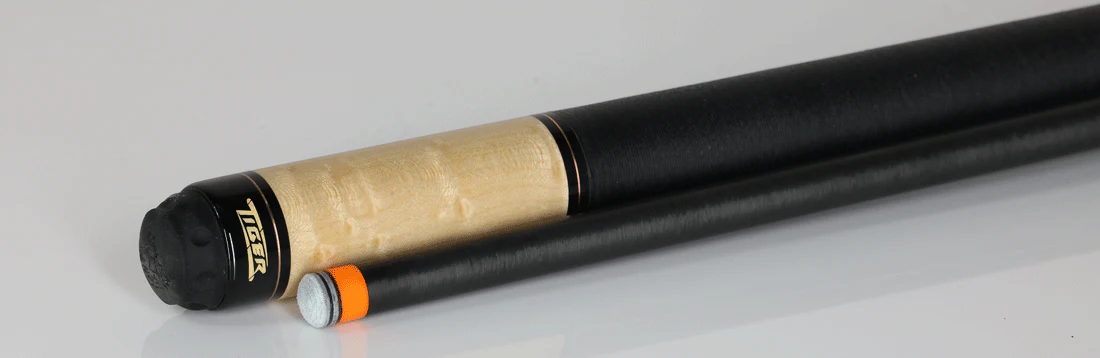 Tiger Classic 2 Series Cue - Fortis X Carbon shaft - C2-1WFX - Image 3